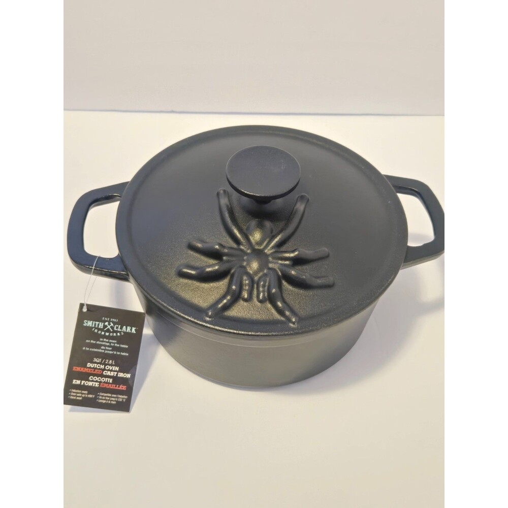 SMITH & CLARK 3 Qt Enameled Cast Iron Dutch Oven Spiderweb Lid Halloween Spooky